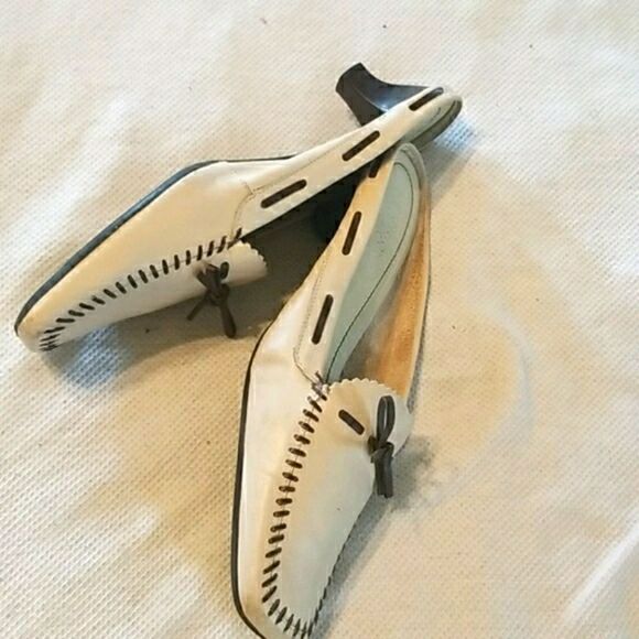 4@30.00 or 20.00 LADIES Designer Shoes by FRANCO SARTO - Picture 4 of 8